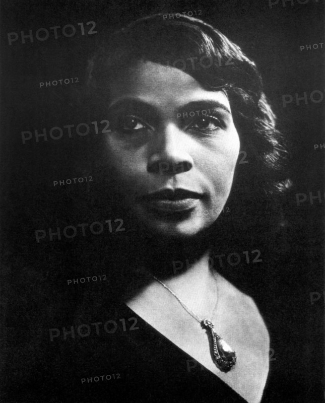 Marian Anderson, Portrait, circa 1940