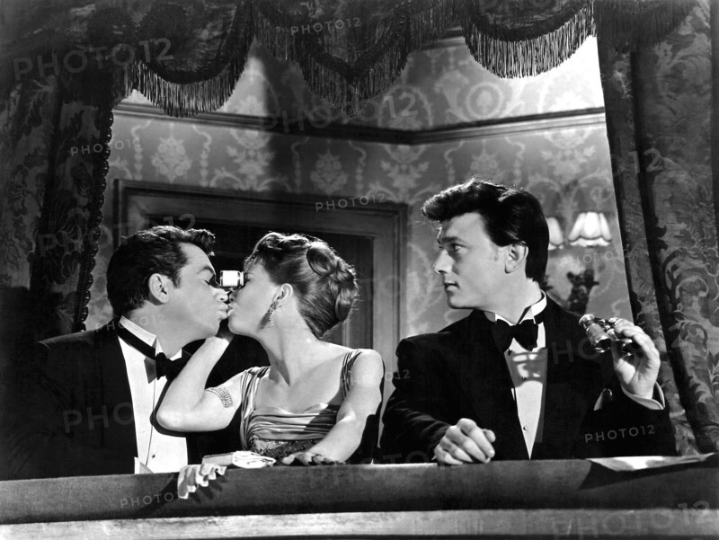 Ron Randell, Julie Harris, Laurence Harvey, on-set of the British Film "I am a Camera", 1955