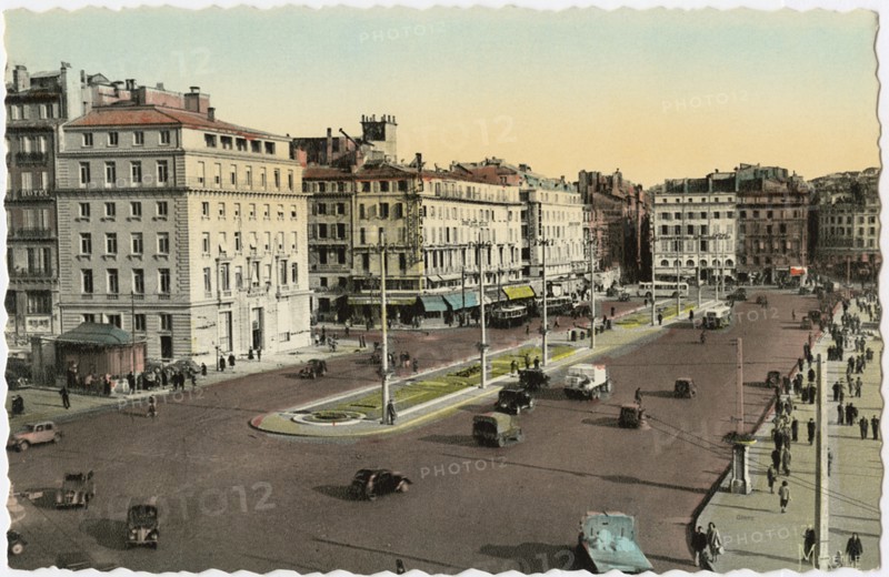 Rue Longue-des-Capucins, Marseille, France, circa 1920