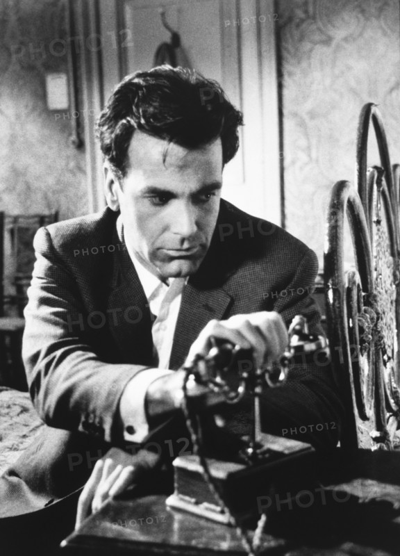 Maximilian Schell, on-set of the Film "Return from the Ashes", 1965