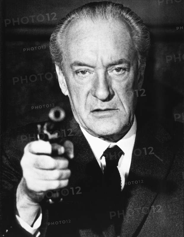George Sanders, on-set of the Film "The Kremlin Letter", 1970
