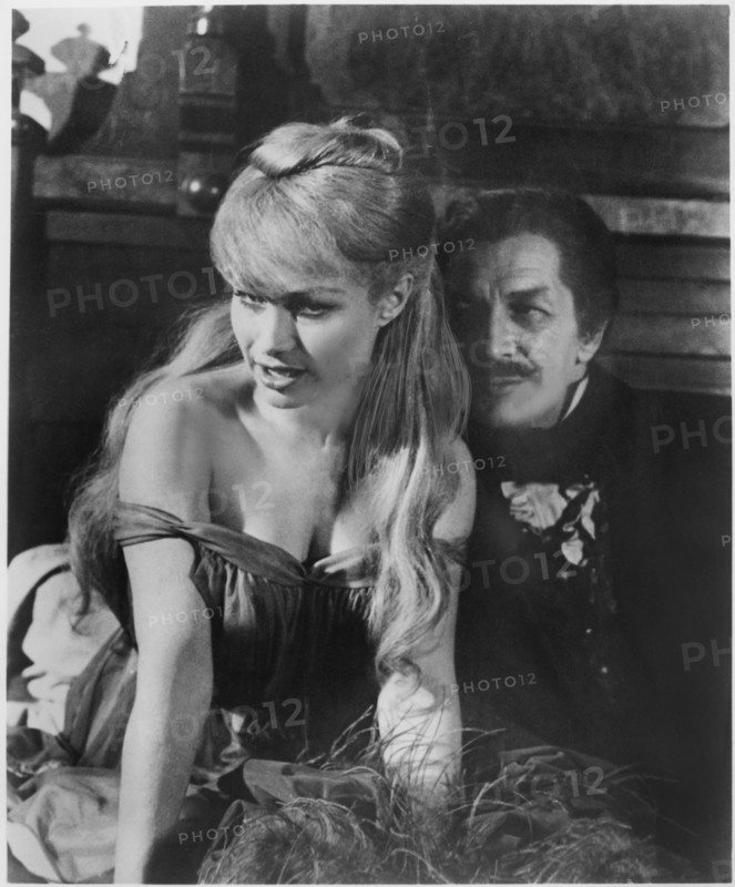 Joyce Jameson, Vincent Price, on-set of the Film, "Tales of Terror", 1962