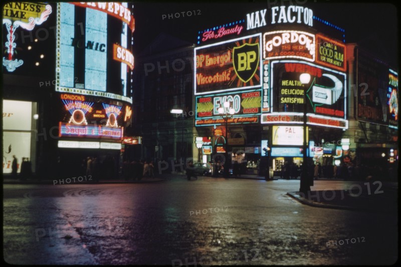 Street Scene at Night, Piccadilly Circus, North Side, London, England, UK, 1960
