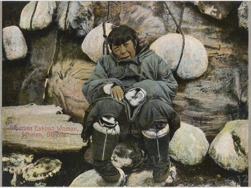 Siberian Eskimo Woman, Whalen, Siberia, Alaska–Yukon–Pacific Exposition, Seattle, Washington, USA, Postcard, 1909