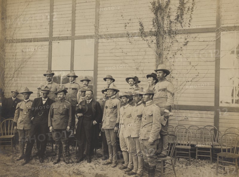 U.S. President Theodore Roosevelt and Rough Riders, Group Portrait, San Antonio, Texas, USA, by Henry Clogenson, April 12, 1905