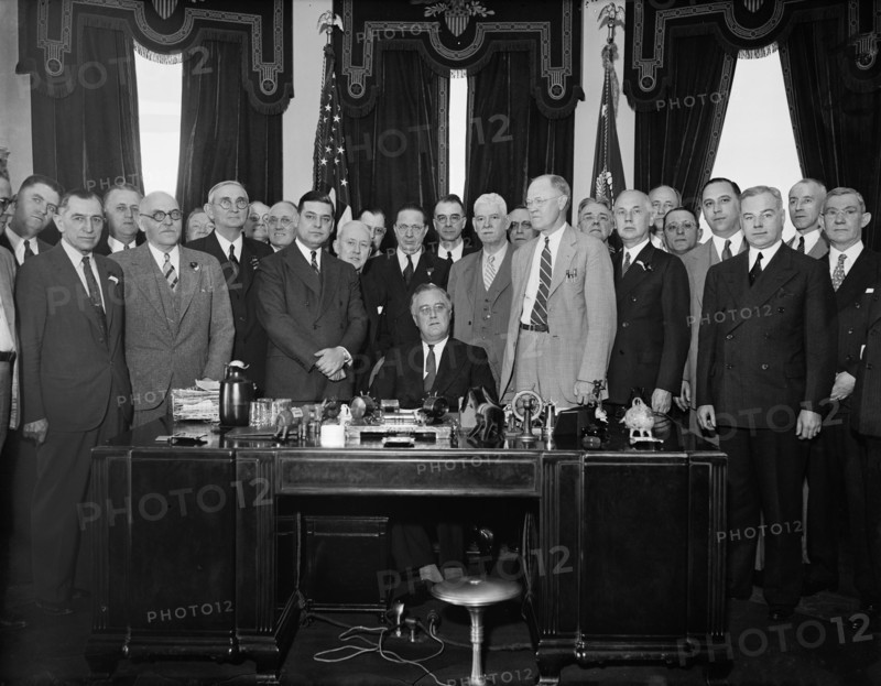 U.S. President Franklin Roosevelt with Railroad Officials, Oval Office, White House, Washington DC, USA, Harris & Ewing, 1936