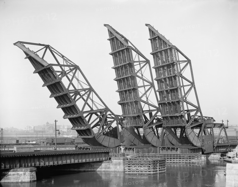 Tower Bridges, Fort Point Channel, Boston, Massachusetts, USA, Detroit Publishing Company, 1904