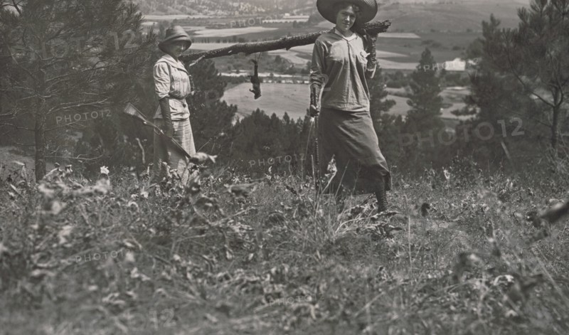 Women Hunters with Squirrel, Making fun of their Small Game Catch, Idaho, USA, Otto M. Jones, 1912