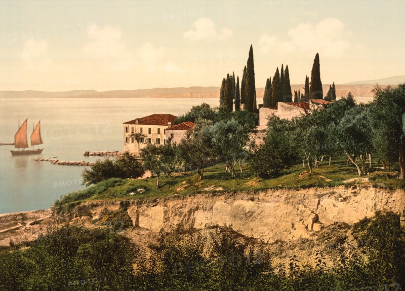 Pointe de Vigile (Punta San Vigilio), Lake Garda, Italy, Photochrome Print, Detroit Publishing Company, 1900