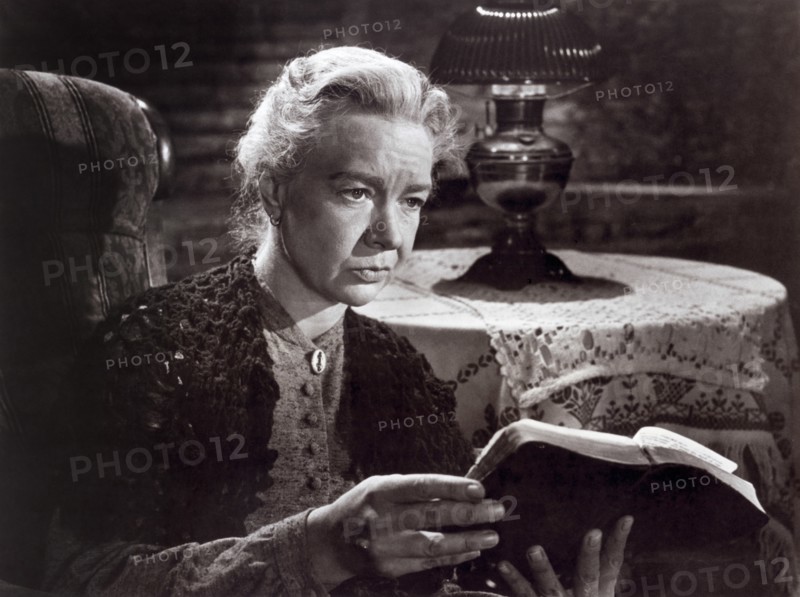 Jo Van Fleet, on-set of the Film, "The King and Four Queens", United Artists, 1956
