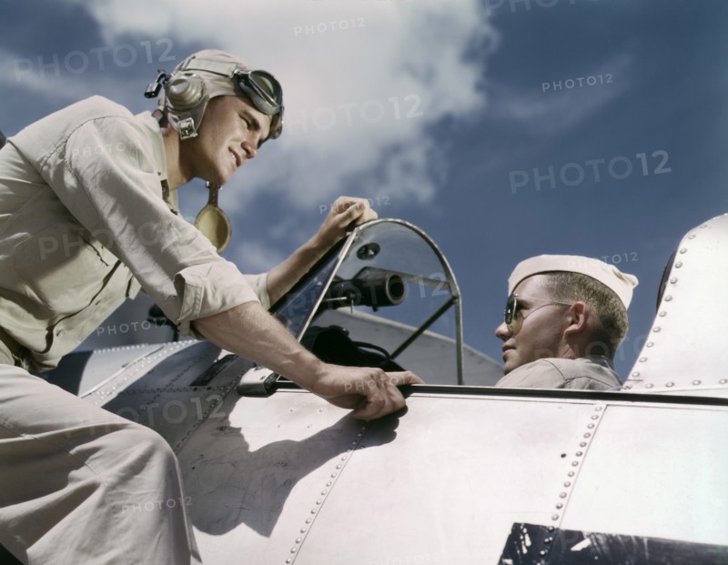 airplane, military, men, World War II, WWII, historical,