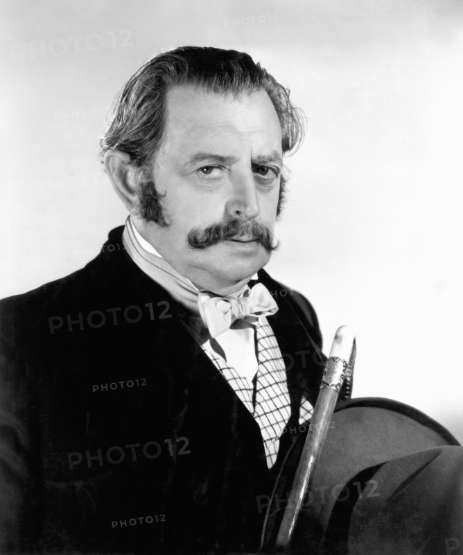 Actor Paul Baratoff