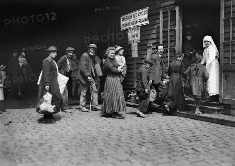 Refugees arriving at American Red Cross Canteen