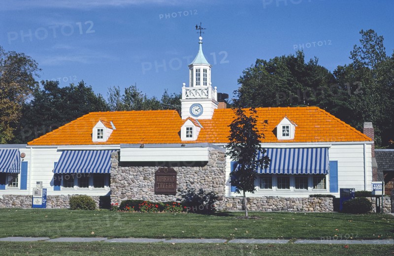 Howard Johnson's Restaurant, Route 7