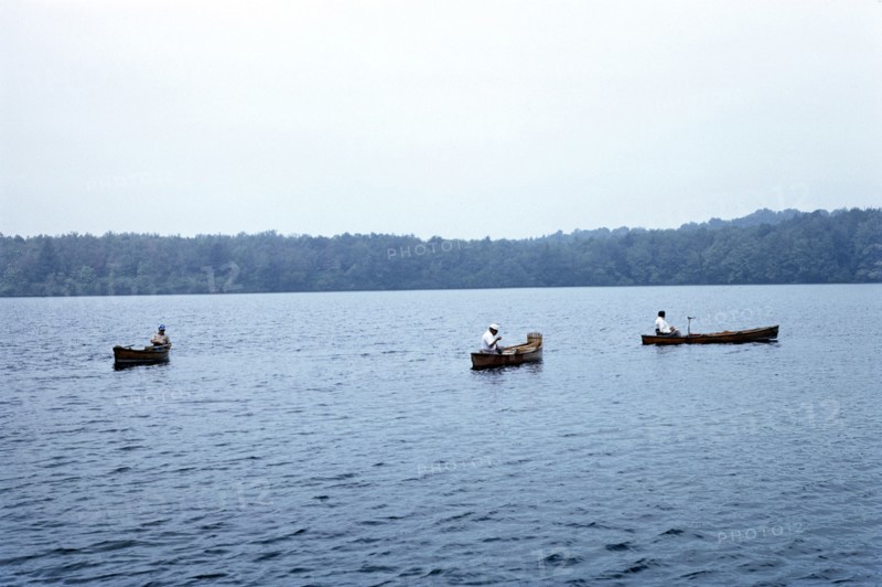 Fishermen, Menges lakeside Resort
