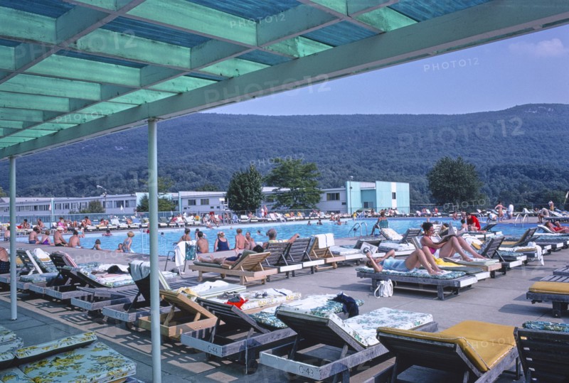 Homowack Hotel and Resort Pool, Mamakating
