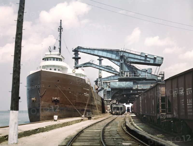 iron Ore Docks, unloading Ore from Lake Freighter by means of "Hulett" Ore Unloaders