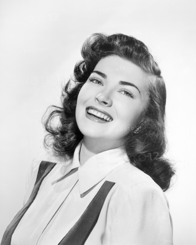 Paula Raymond