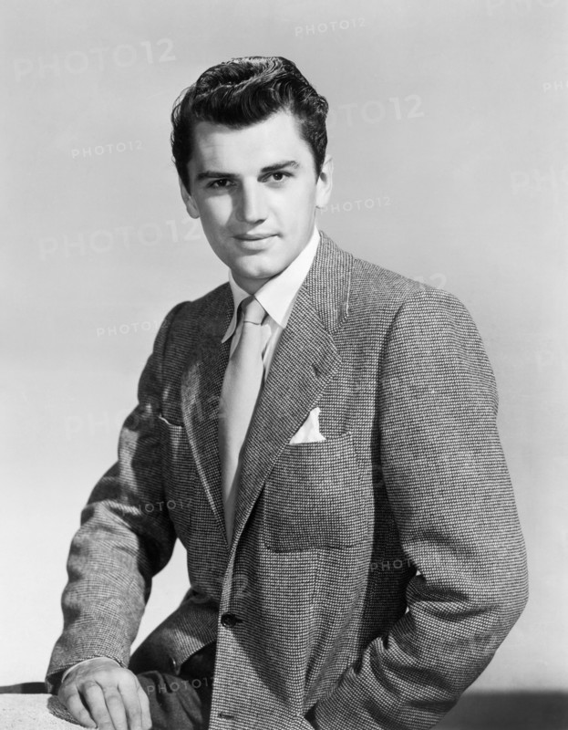 Edmund Purdom