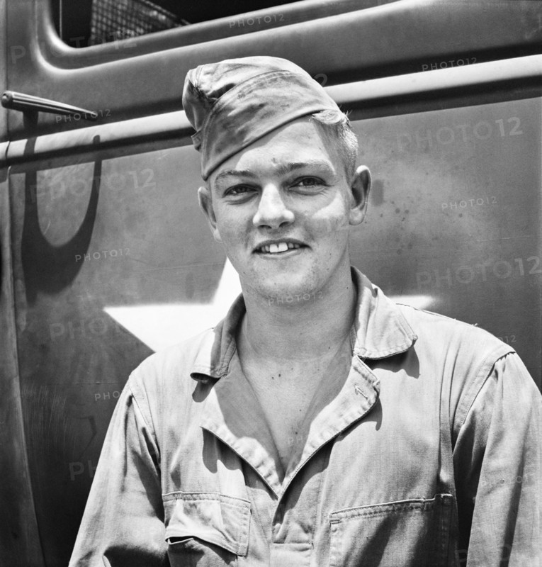 man, soldier, military, World War II, historical,