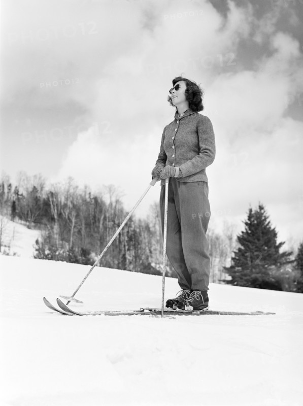 woman, skiing, sports, winter, historical,