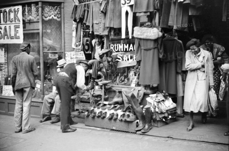 stores, retail, economies, Memphis, historical,