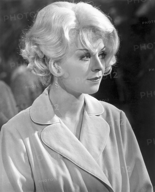 Susannah York, woman, actress, celebrity, entertainment, historical,
