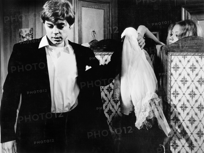 Hayley Mills, Hywel Bennett, actress, actor, celebrity, entertainment, historical,