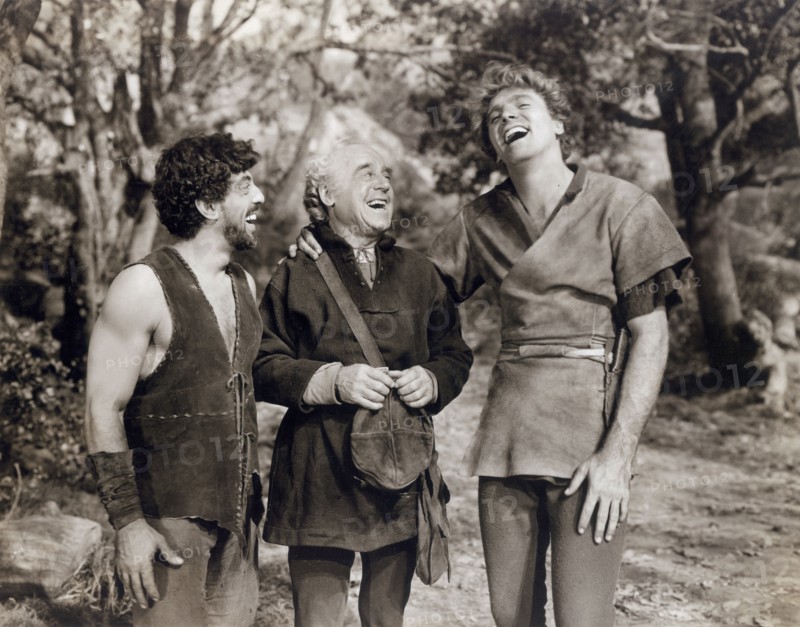 Nick Cravat (left)