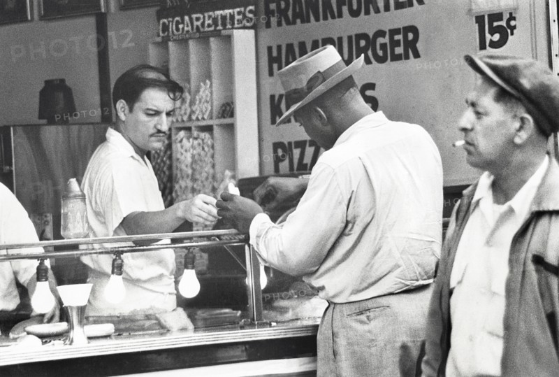 Fast Food Restaurant sidewalk Counter