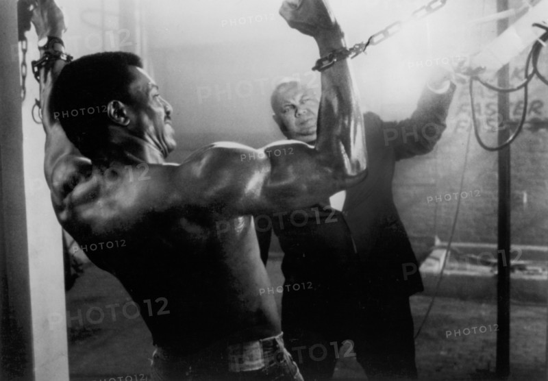 Carl Weathers