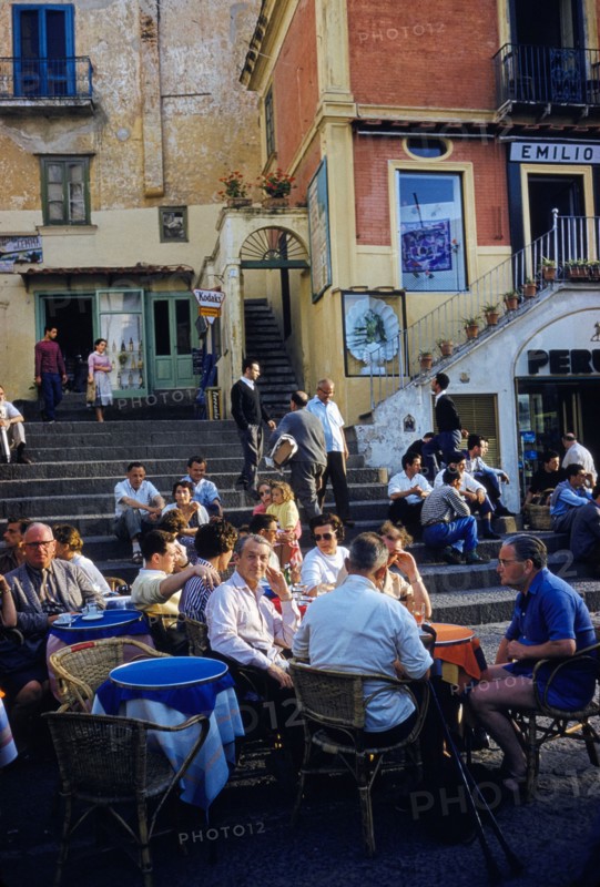 Tourists relaxing in Town Square