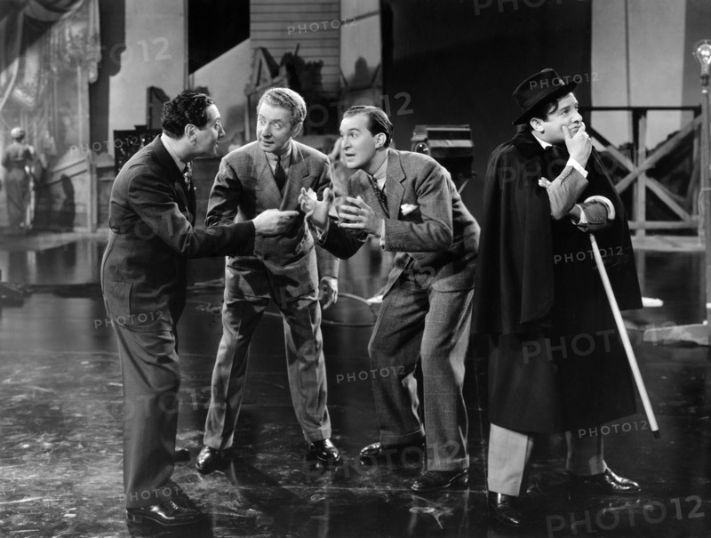 Jack Benny (2nd right)