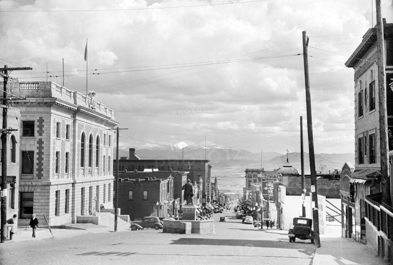 Main Street looking south