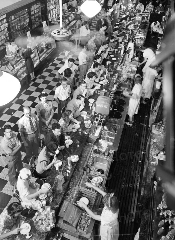 High angle view of lunchtime crowd at noon, People's Drugstore, G Street N.W., Washington, D.C., USA, Marjory Collins, U.S. Office of War Information, July 1942