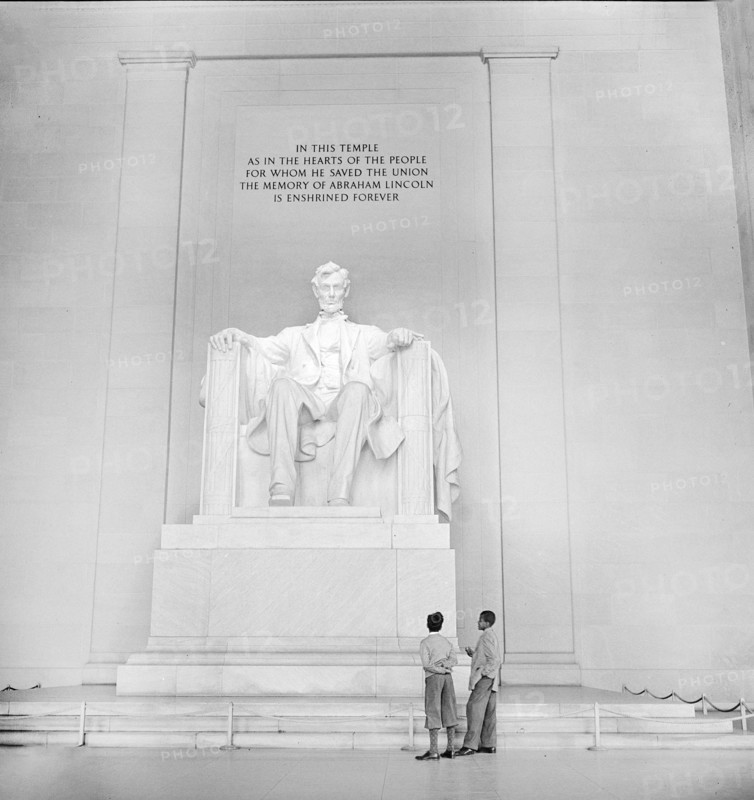 Two boys admiring Lincoln Memorial, Washington, D.C., USA, Marjory Collins, U.S. Office of War Information, May 1942