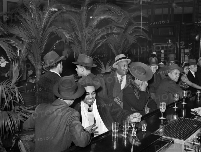 Group of adults at the bar at Palm Tavern, Chicago, Illinois, USA, Russell Lee, U.S. Farm Security Administration, April 1941