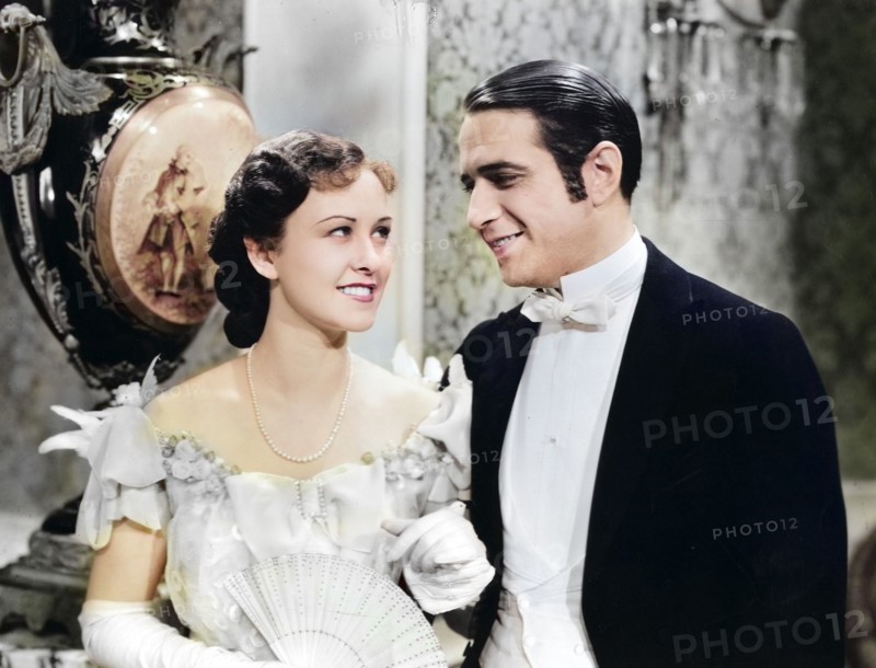 Margaret Lindsay, Donald Cook, on-set of the film, "The World Changes", Warner Bros., 1933