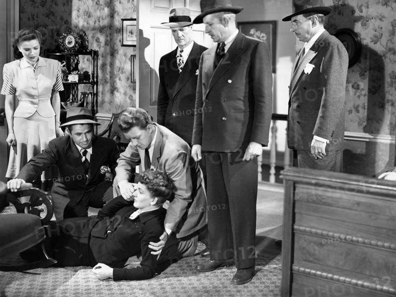 Lois Collier, Noah Beery Jr., Frederick Brady, Rose Hobart, Paul Kelly, Jonathan Hale, Douglass Dumbrille, on-set of the film, "The Cat Creeps", Universal Pictures, 1946