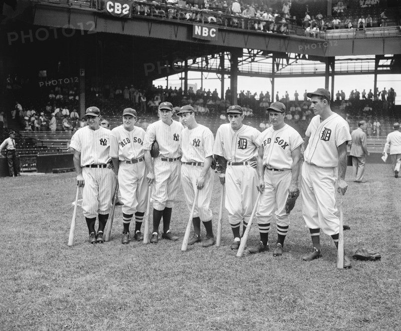 American League All-Star baseball players from left to right: Lou Gehrig, Joe Cronin, Bill Dickey, Joe DiMaggio, Charley Gehringer, Jimmie Foxx, Hank Greenberg, Major League Baseball All-Star Game, Griffith Stadium, Washington, D.C., USA, Harris & Ewing, July 7, 1937