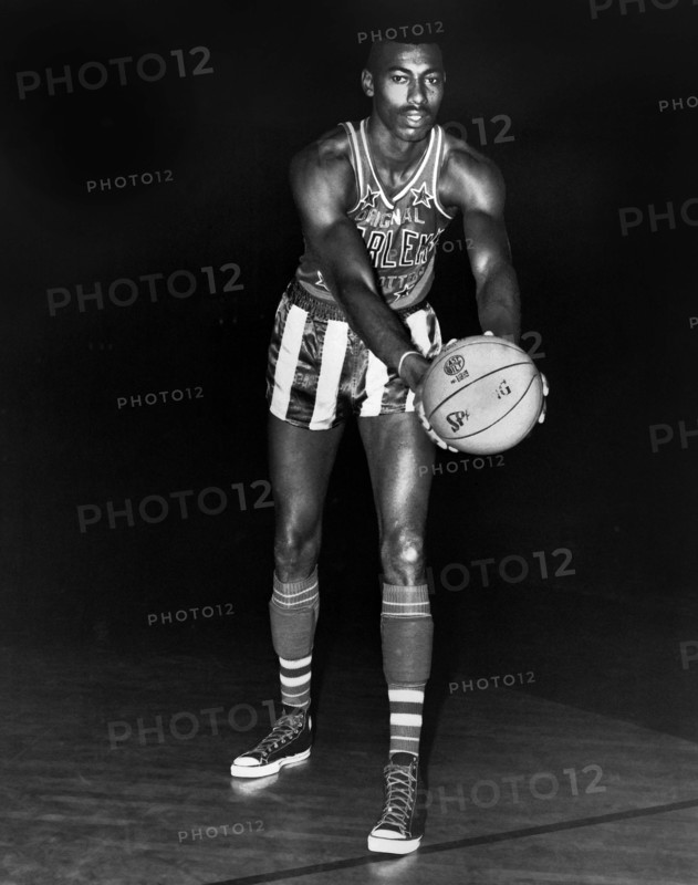 American professional basketball player Wilt Chamberlain, full-length portrait wearing Harlem Globetrotters uniform, Fred Palumbo, New York World-Telegram and the Sun Newspaper Photograph Collection, 1959