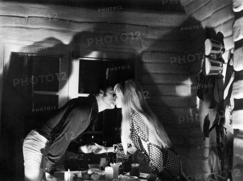Peter Carpenter, Lory Hansen, on-set of the film, "Point Of Terror", Crown International Pictures, 1971