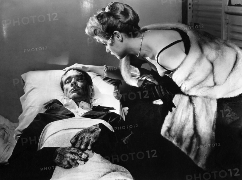 Mel Ferrer, Lucile Saint-Simon, on-set of the British-French film, "The Hands of Orlac", aka "Hands of the Strangler", Brittania Films, 1960