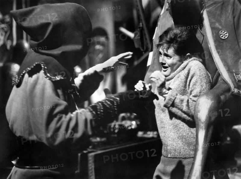 Rossana Podesta, on-set of the Italian film, "The Virgin of Nuremberg" Italian title: "La vergine di Norimberga", aka "Horror Castle", Atlantica Cinematografica, 1963