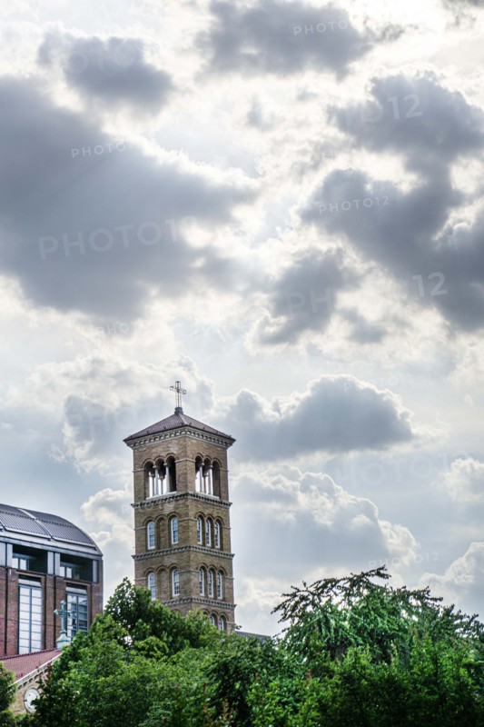 Judson Memorial Church,
Campanile (foreground and right), Furman Hall, New York University (left), Greenwich Village, New York City, New York, USA