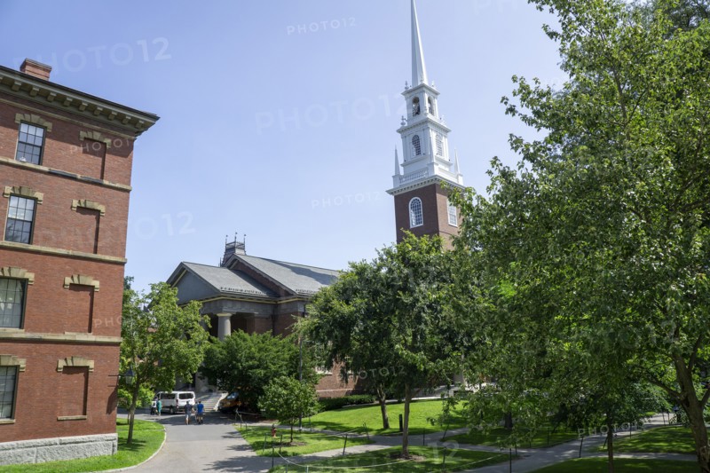 Memorial Church, Harvard Yard, Harvard University, Cambridge, Massachusetts, USA
