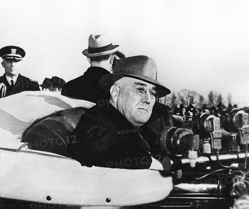 U.S. President Franklin D. Roosevelt attending Jefferson Memorial groundbreaking ceremony, Washington, D.C., USA, Franklin D. Roosevelt Presidential Library & Museum, December 15, 1938
