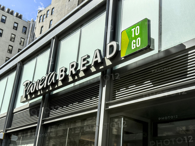 Panera Bread restaurant and bakery, building exterior, New York City, New York, USA