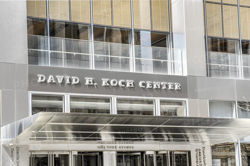 New York-Presbyterian David H. Koch Center, building exterior, entrance, 1283 York Avenue, New York City, New York, USA