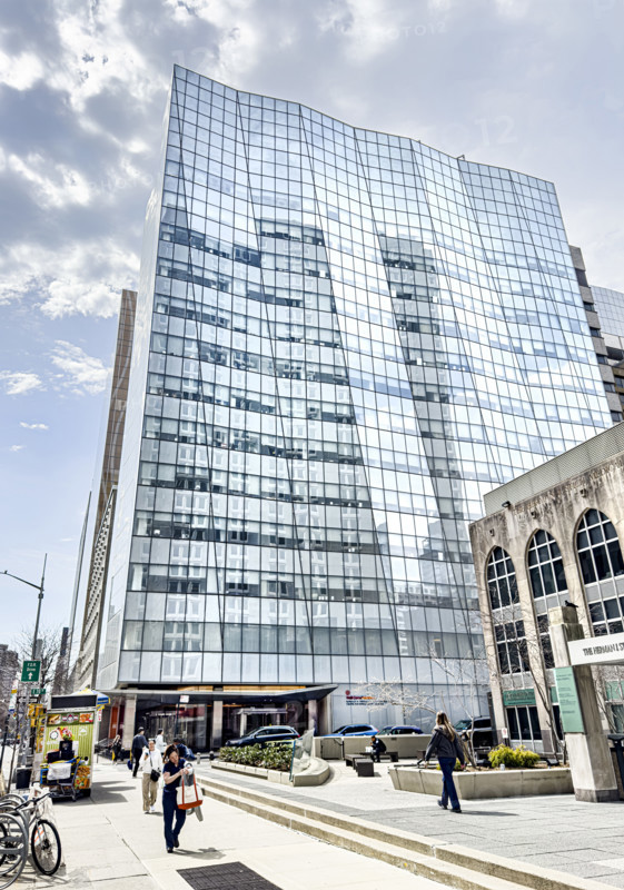 Weill Greenberg Center, Weill Cornell Medicine, Ronald O. Perelman and Claudia Cohen Center for Reproductive Medicine, building exterior and street scene, New York City, New York, USA